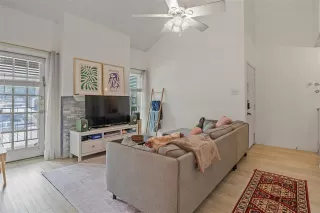 Photo #3: 21240961 Listing 