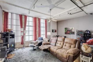 Photo #2: 21241019 Listing 