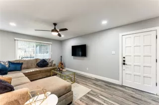 Photo #6: 21241284 Listing 