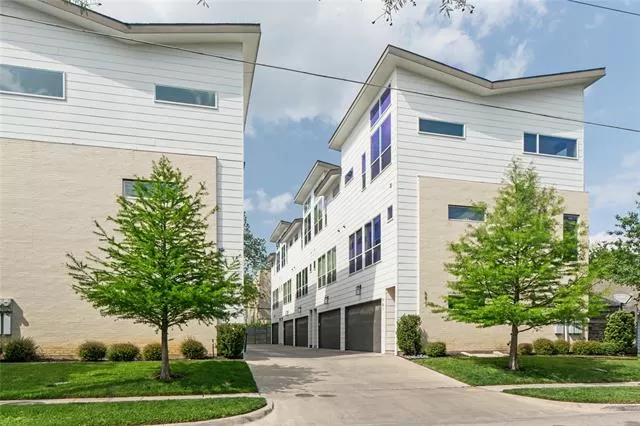 MLS: 21241371 Condo For Sale