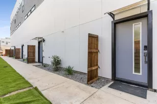 Photo #3: 21241421 Listing 