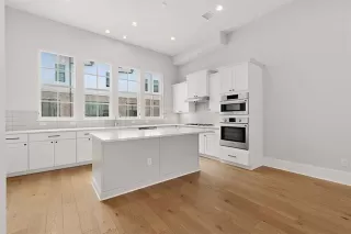 Photo #3: 21241626 Listing 