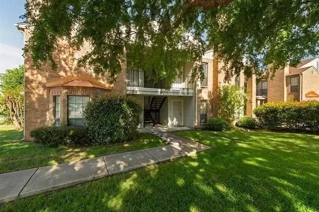 MLS: 21242062 Condo For Sale