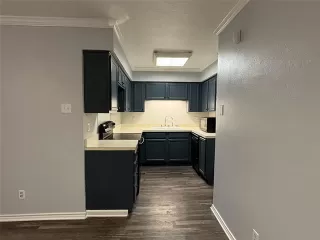 Photo #5: 21242062 Listing 