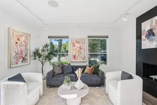 Photo #2: 21242611 Listing 