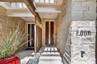 Photo #4: 21242725 Listing 