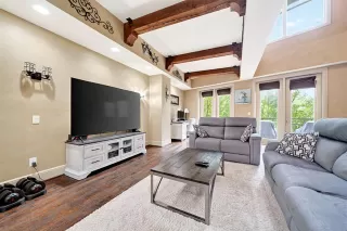 Photo #5: 21242758 Listing 