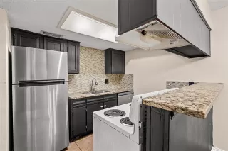 Photo #4: 21242801 Listing 