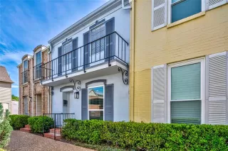 Photo #2: 21243322 Listing 