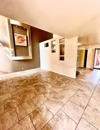 Photo #2: 21243347 Listing 