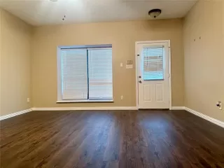 Photo #3: 21243631 Listing 