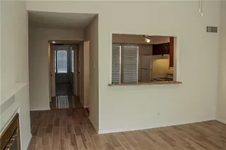 Photo #3: 21243647 Listing 