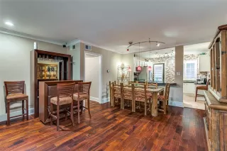 Photo #5: 21243770 Listing 