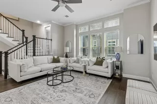 Photo #3: 21243870 Listing 