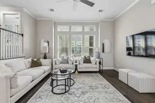 Photo #4: 21243870 Listing 