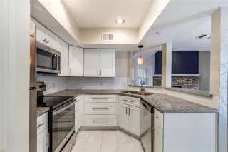 Photo #5: 21244067 Listing 