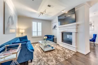 Photo #2: 21244215 Listing 