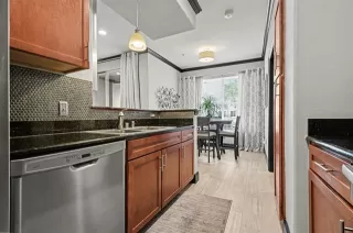 Photo #6: 21244266 Listing 