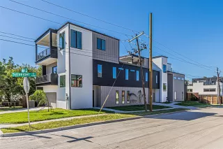 Photo #3: 21244427 Listing 