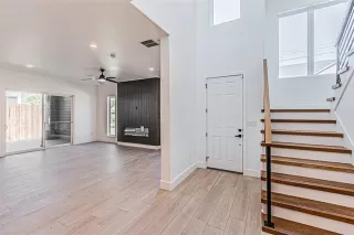 Photo #6: 21244427 Listing 