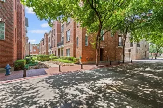 Photo #3: 21244521 Listing 