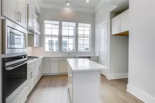 Photo #3: 21244844 Listing 
