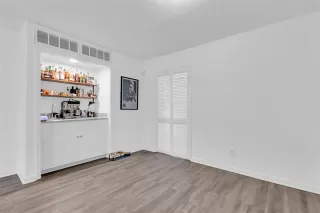 Photo #5: 21245127 Listing 