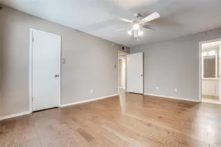 Photo #6: 21245279 Listing 