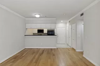 Photo #5: 21245818 Listing 