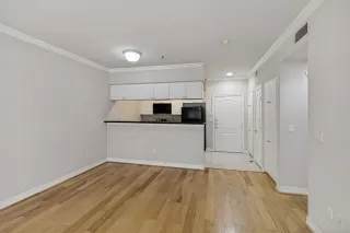 Photo #6: 21245818 Listing 