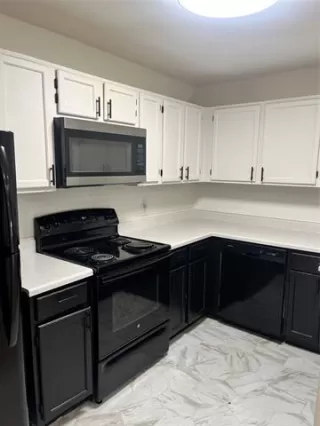 Photo #5: 21246208 Listing 