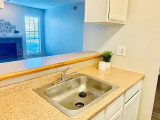 Photo #4: 21246259 Listing 