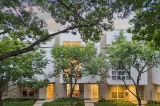 Photo #2: 21246454 Listing 