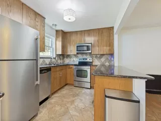 Photo #4: 21246648 Listing 