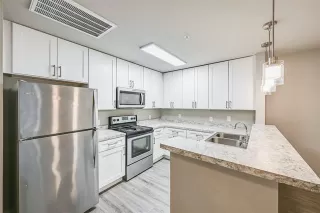 Photo #6: 21247270 Listing 