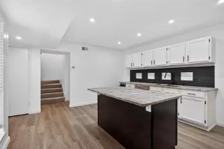 Photo #5: 21247307 Listing 