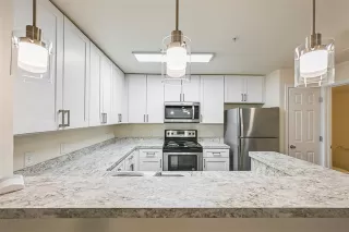 Photo #5: 21247328 Listing 