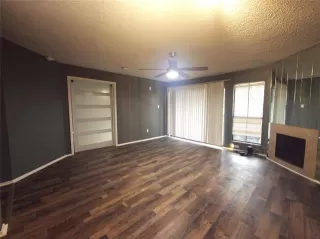 Photo #2: 21247797 Listing 