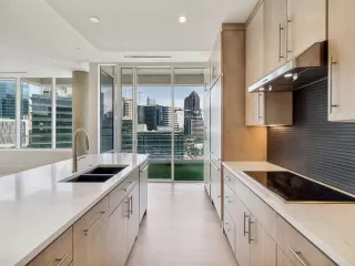 Photo #5: 21248109 Listing 