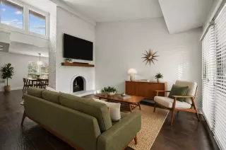 Photo #2: 21248112 Listing 