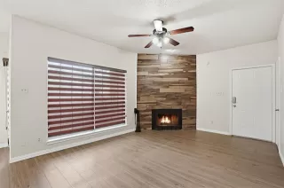 Photo #3: 21248221 Listing 