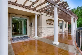 Photo #2: 21248365 Listing 