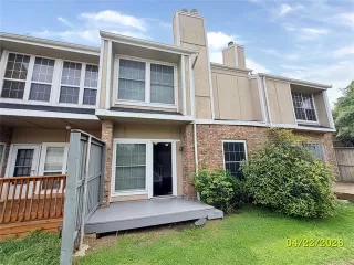 Photo #2: 21248431 Listing 