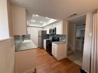 Photo #3: 21248494 Listing 