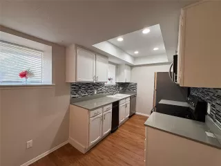 Photo #4: 21248494 Listing 