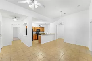 Photo #4: 21248713 Listing 