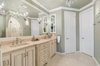 Photo #4: 21248819 Listing 