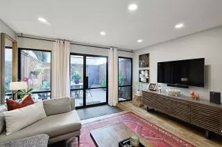 Photo #5: 21248825 Listing 