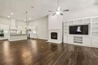 Photo #2: 21248835 Listing 