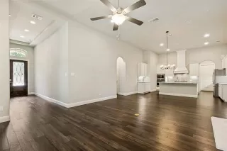 Photo #3: 21248835 Listing 